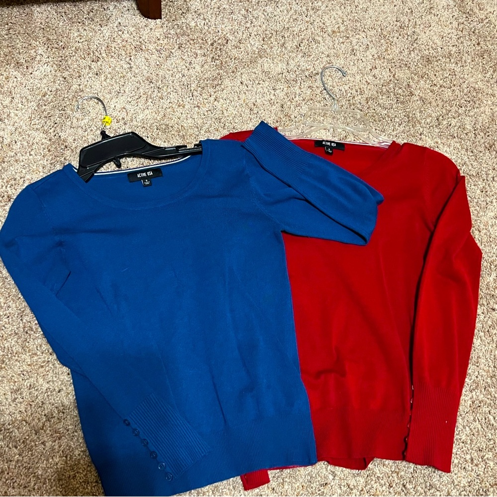 Light sweaters